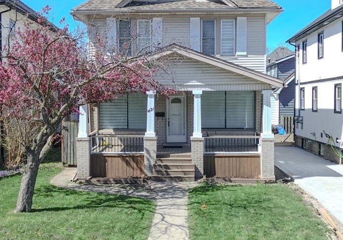 421-hall-windsor-ontario-26017917
