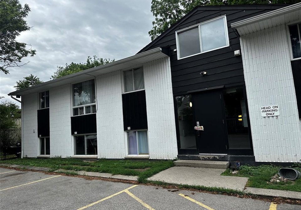 89-sheldon-avenue-chatham-ontario-26017937