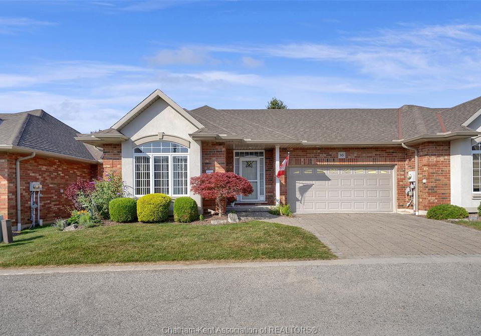 10-oakgrove-lane-chatham-ontario-26017943