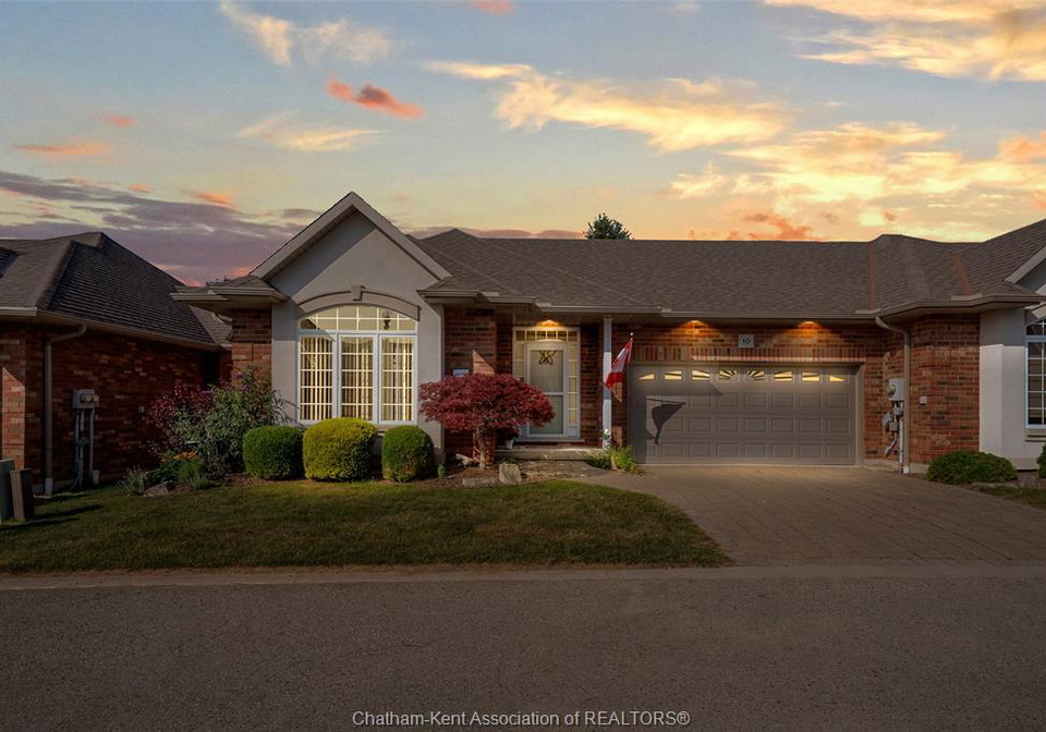 10-oakgrove-lane-chatham-ontario-26017943