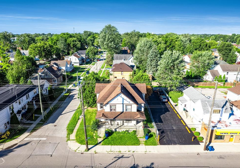 262-264-queen-street-chatham-ontario-26017955