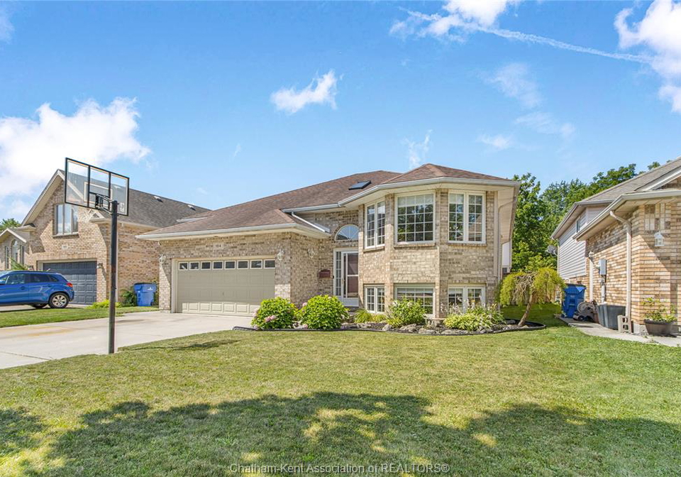 164-valley-road-chatham-ontario-26017959