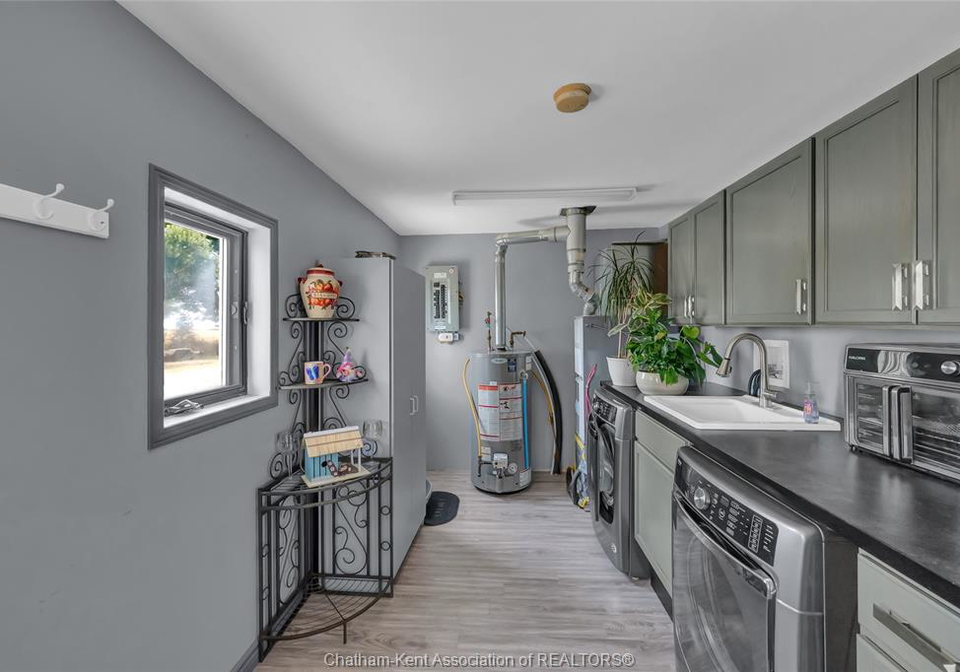 5538-talbot-trail-merlin-ontario-26017995