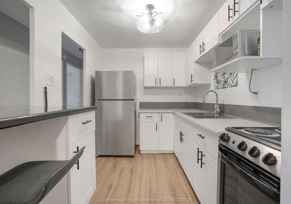 63-baldoon-road-chatham-ontario-26018003