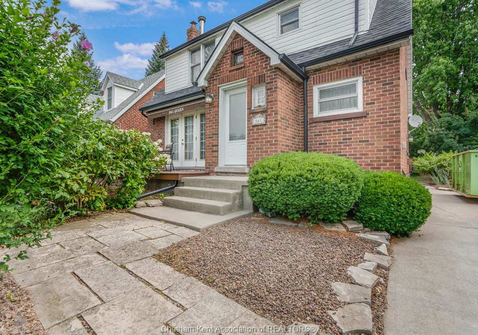 561-queen-street-chatham-ontario-26018012