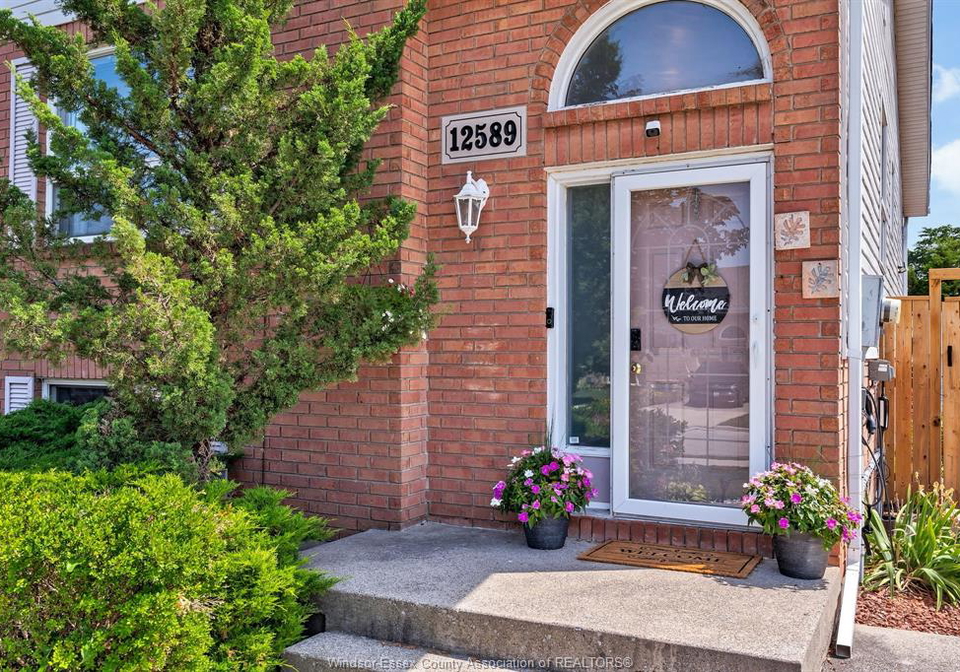 12589-horwood-crescent-tecumseh-ontario-26018020