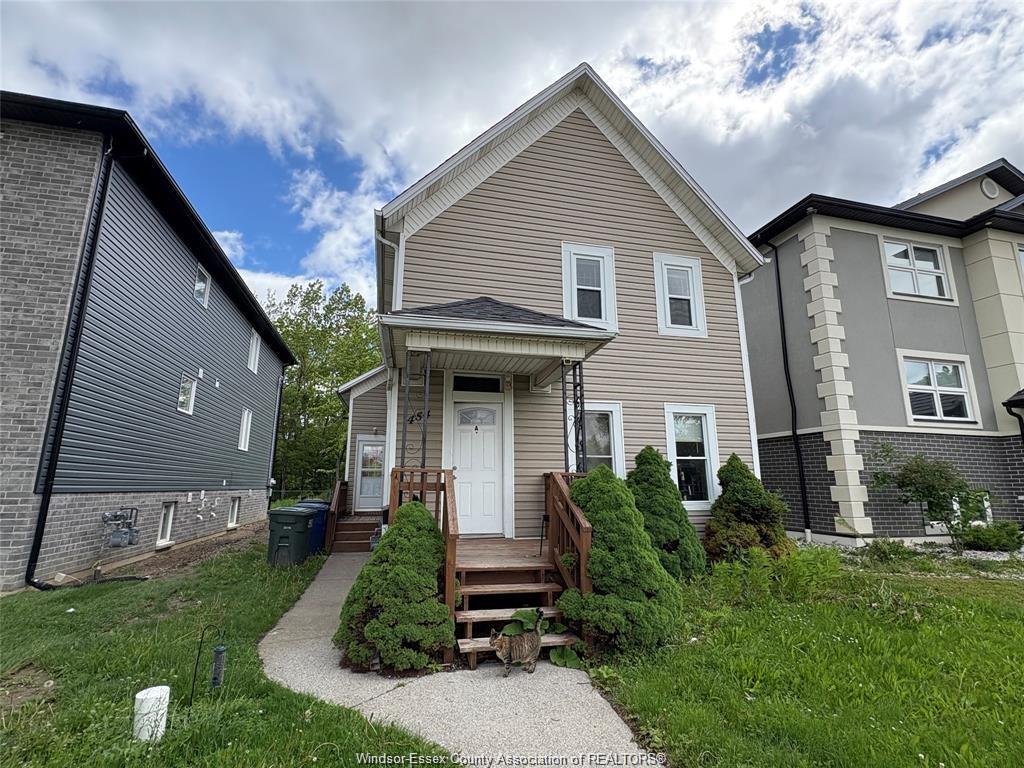 454-crawford-windsor-ontario-26018025