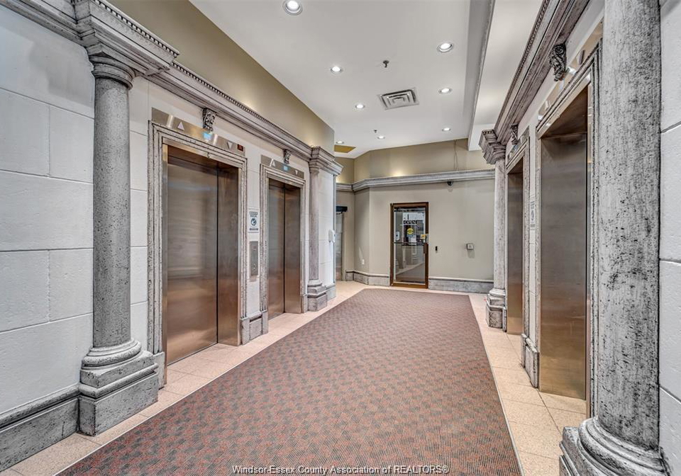 150-park-street-west-windsor-ontario-26018041