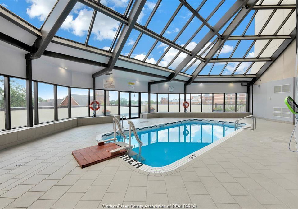 150-park-street-west-windsor-ontario-26018041