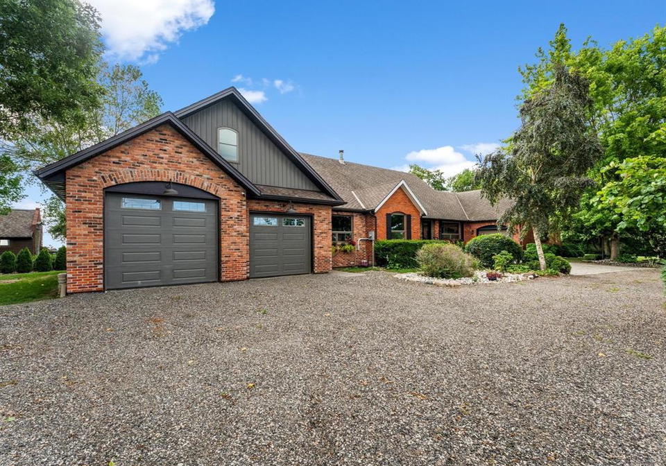 266-east-beach-road-leamington-ontario-26018057