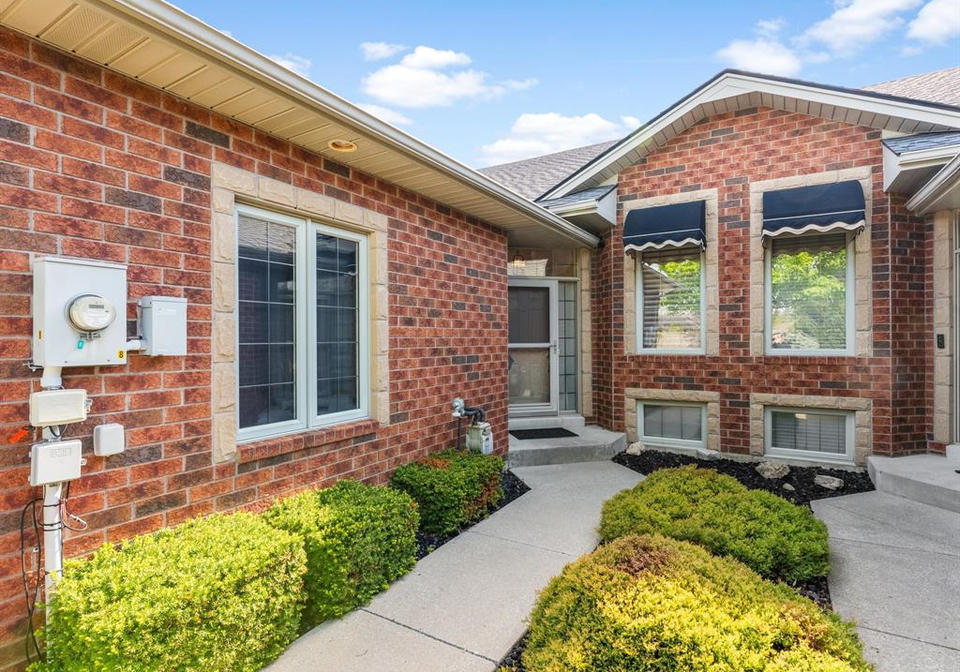 139-woodycrest-avenue-kingsville-ontario-26018066