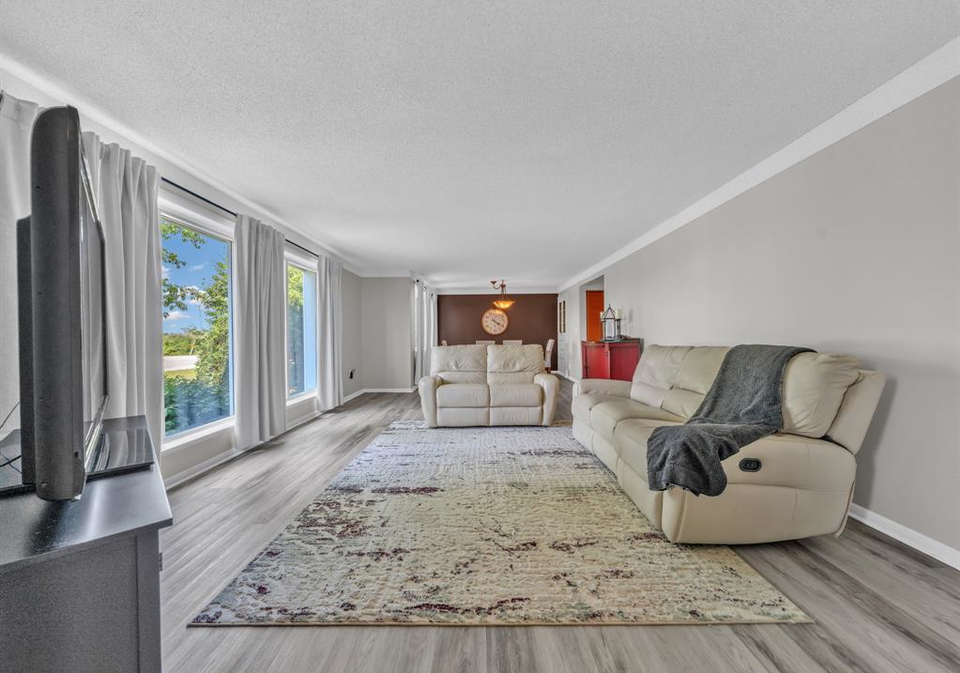 7695-county-road-18-essex-ontario-26018071
