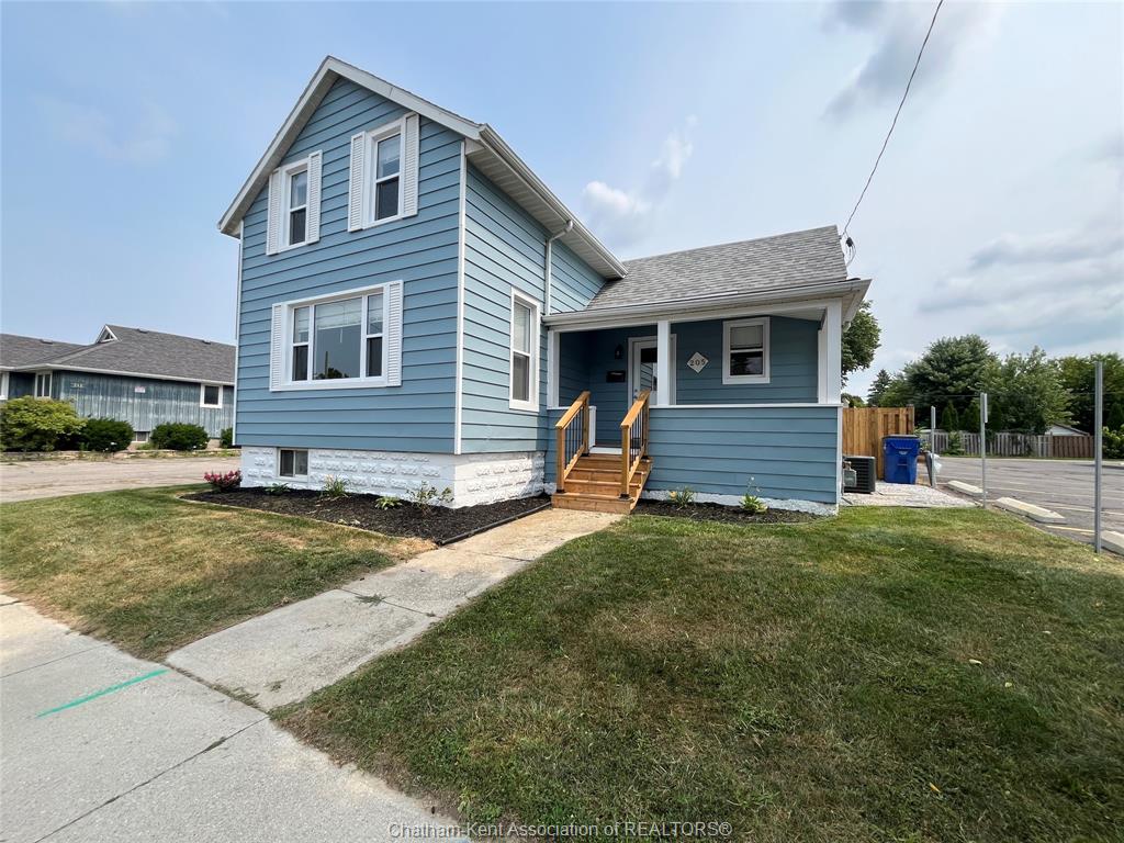 205-stclair-street-chatham-ontario-26018082