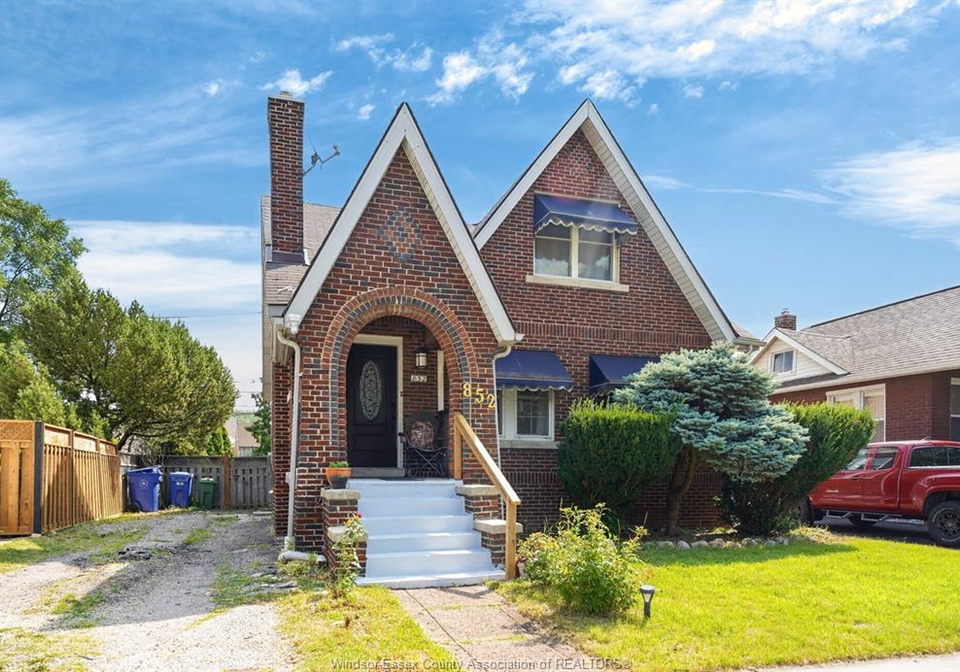 852-reedmere-windsor-ontario-26018083