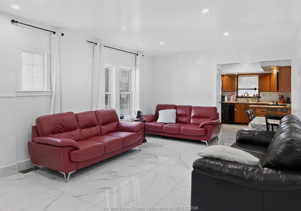 852-reedmere-windsor-ontario-26018083