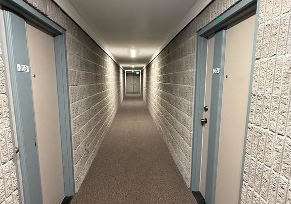 975-grand-avenue-west-chatham-ontario-26018122