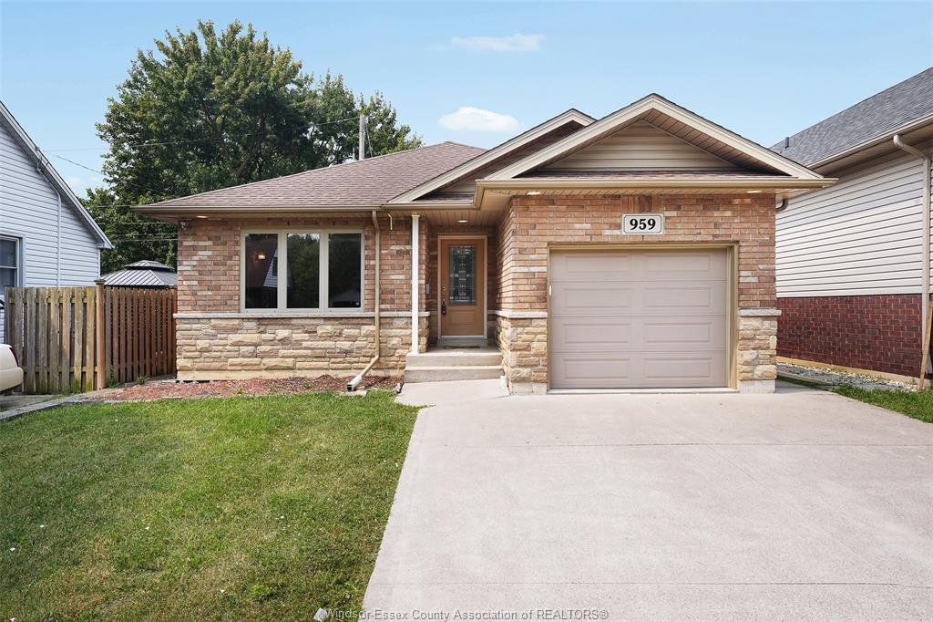 959-prado-place-windsor-ontario-26018129