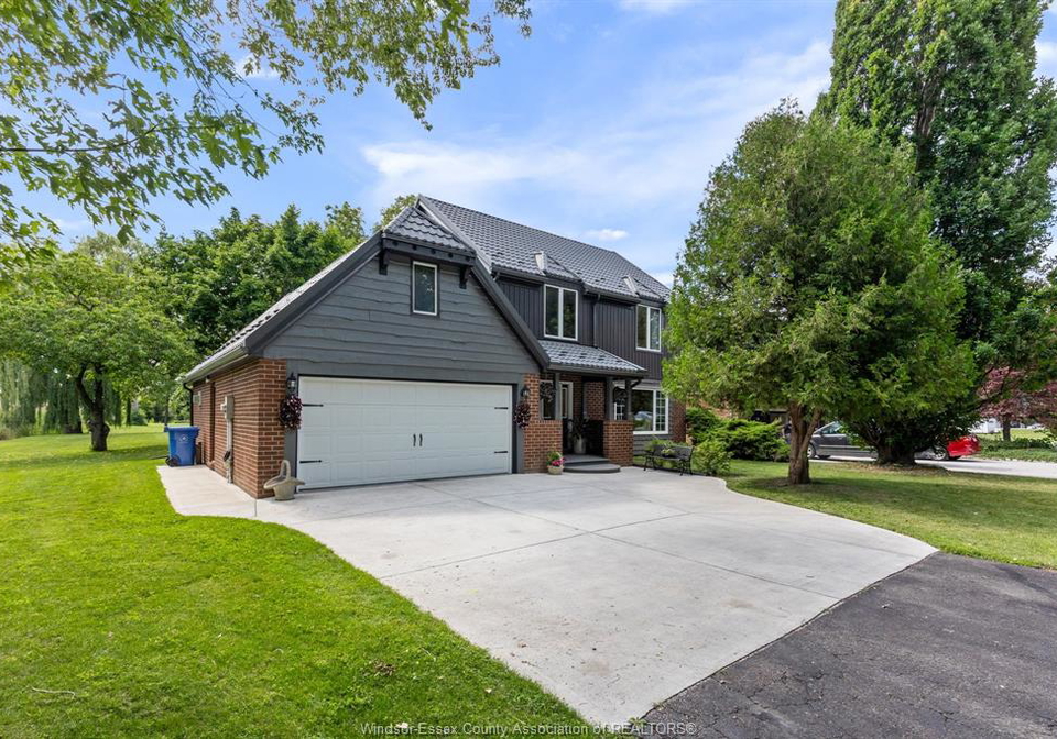 2028-front-road-north-amherstburg-ontario-26018132