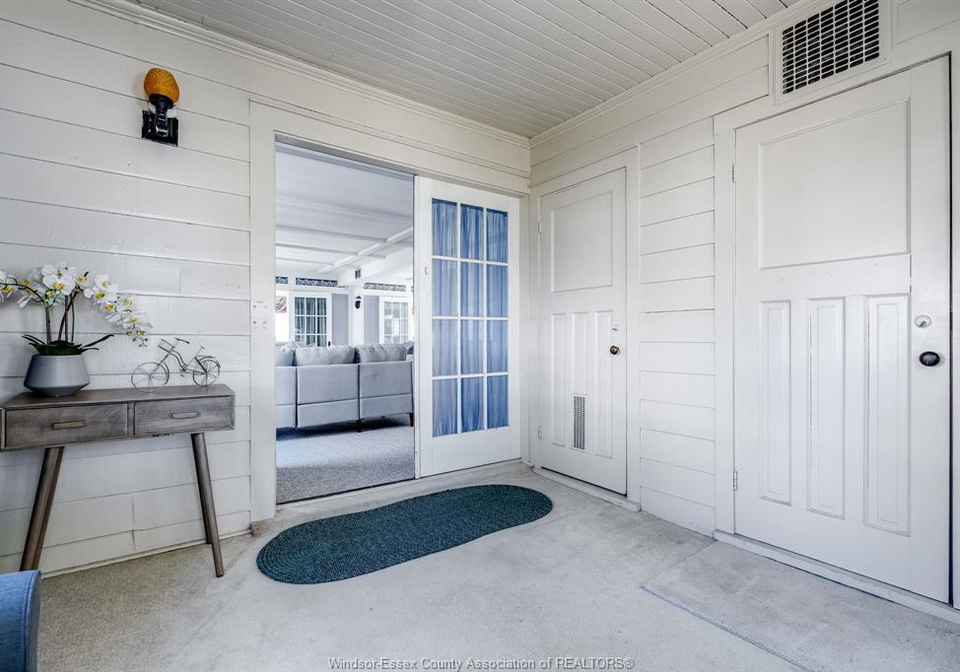 1247-heritage-road-kingsville-ontario-26018139