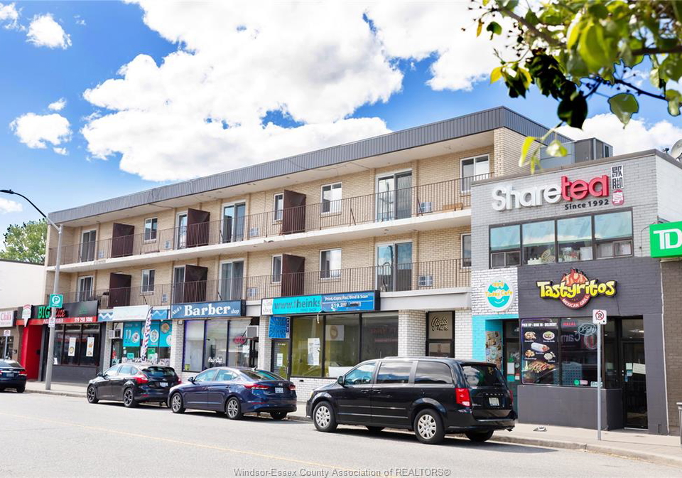 2136-wyandotte-street-west-windsor-ontario-26018142