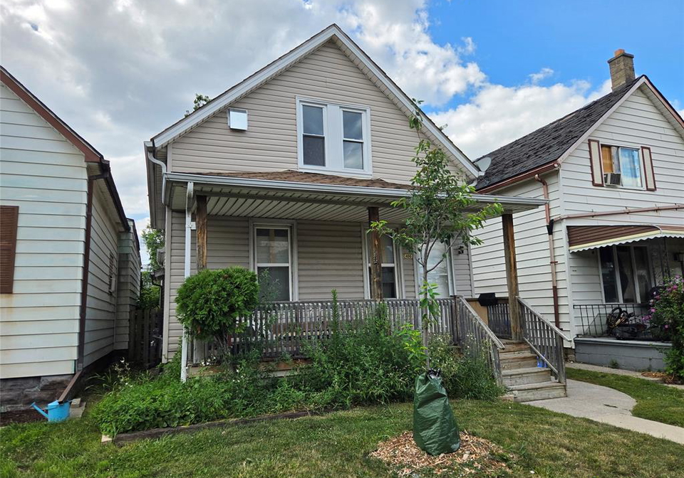 456-elliot-east-windsor-ontario-26018154