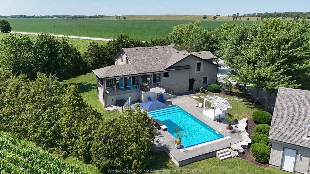 1099-walls-road-lakeshore-ontario-26018155
