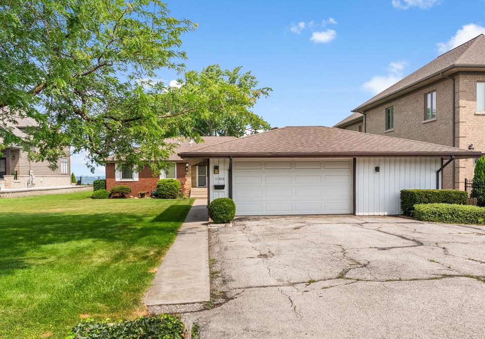 11506-riverside-windsor-ontario-26018166