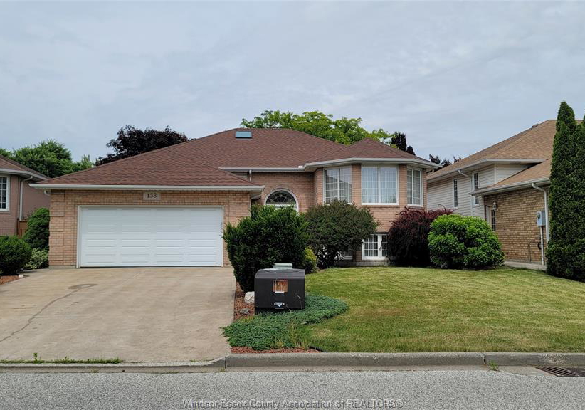 138-hampton-windsor-ontario-26018178