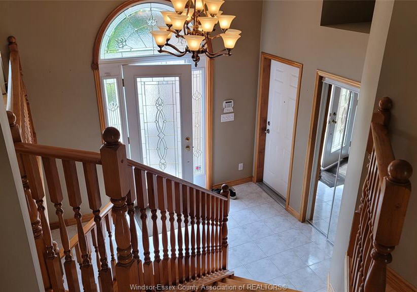 138-hampton-windsor-ontario-26018178