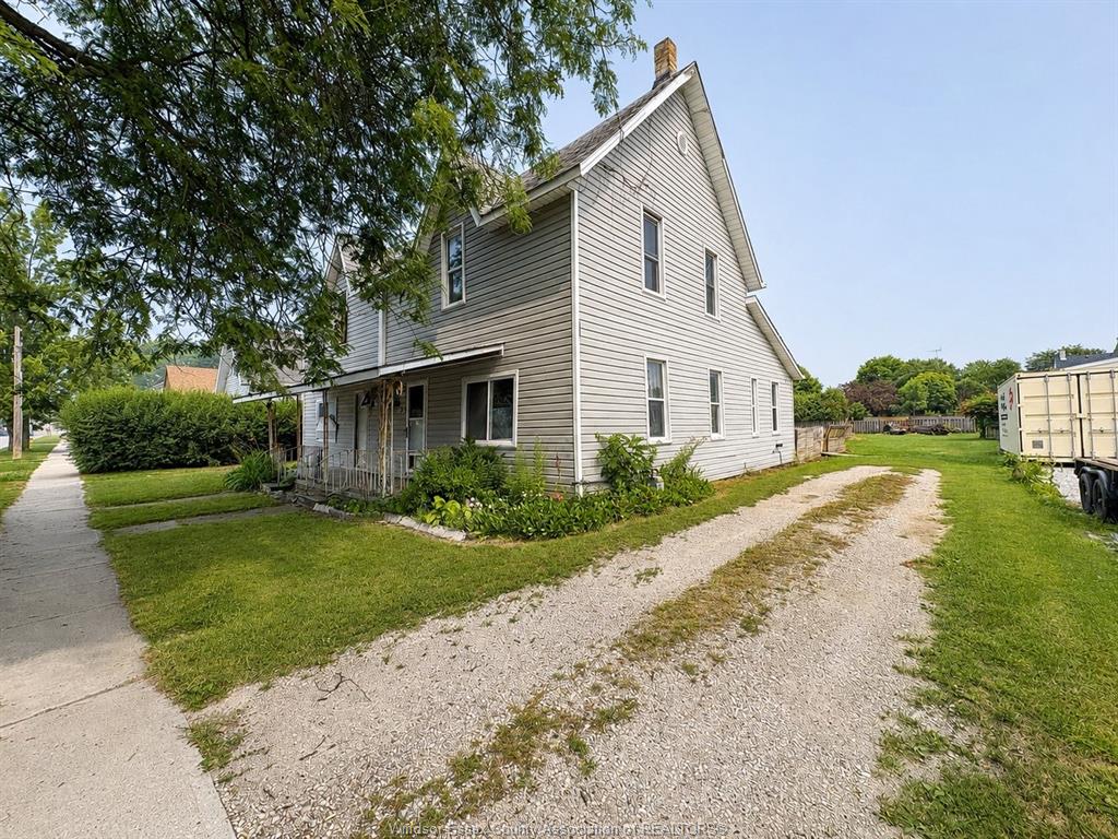 24-young-street-tilbury-ontario-26018180