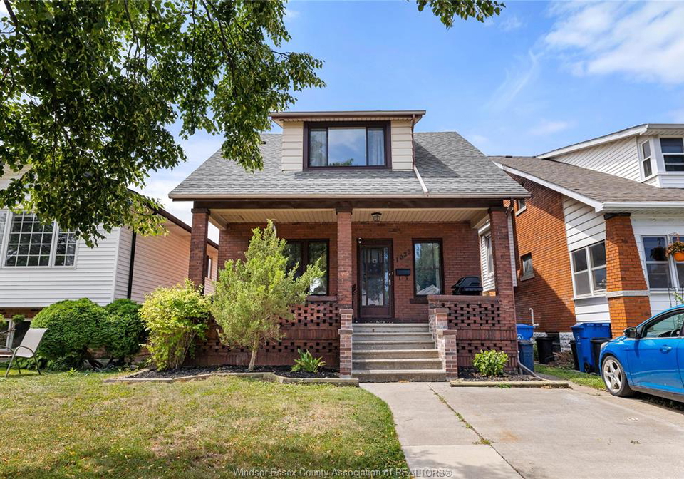 1033-church-street-windsor-ontario-26018200