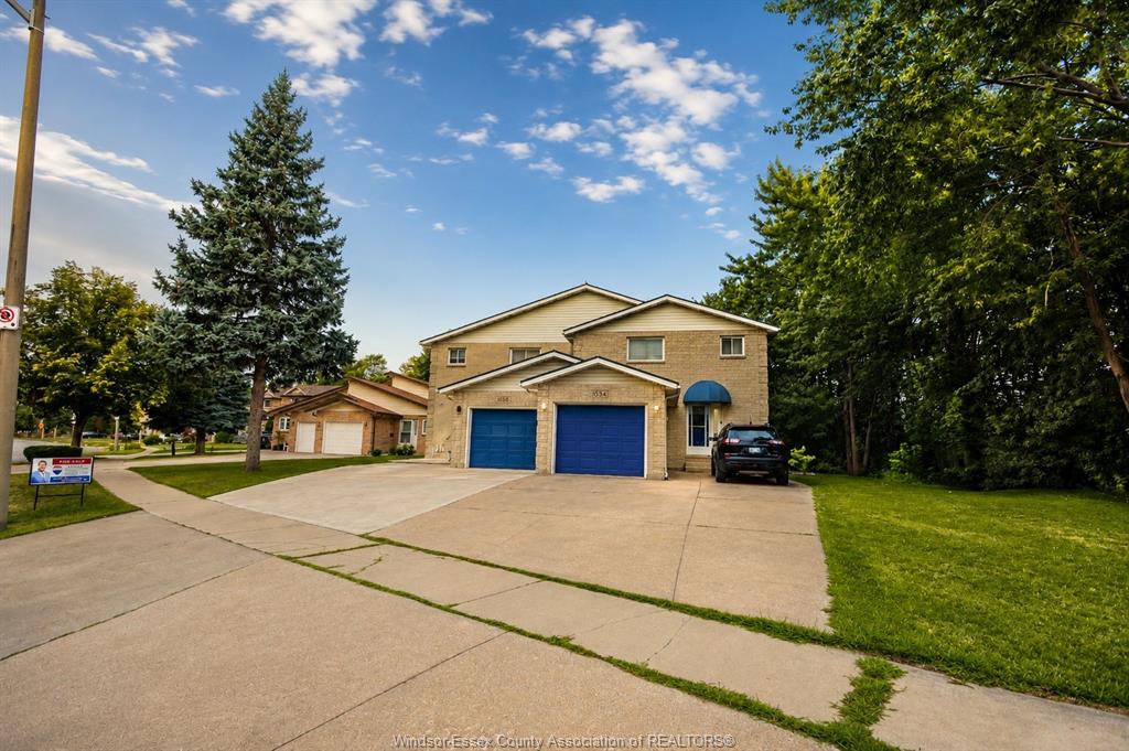 1030-south-pacific-avenue-windsor-ontario-26018208
