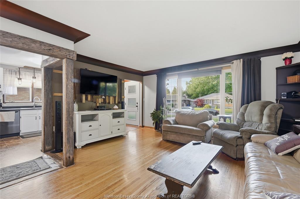 36-woodland-avenue-chatham-ontario-26018212