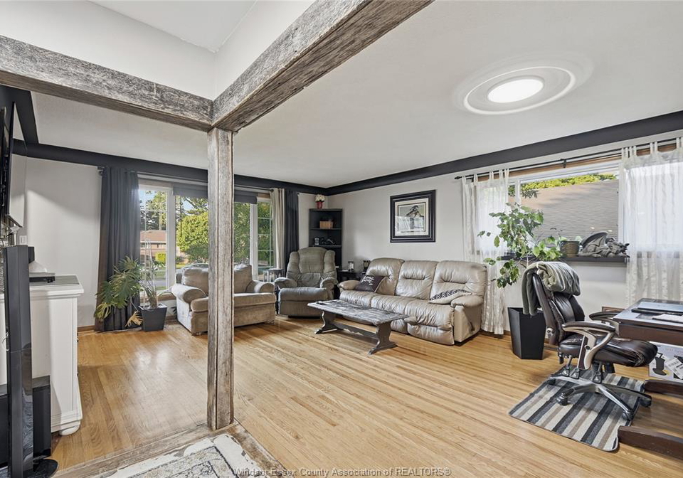 36-woodland-avenue-chatham-ontario-26018212