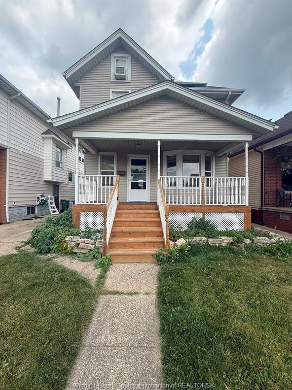 1058-moy-windsor-ontario-26018217
