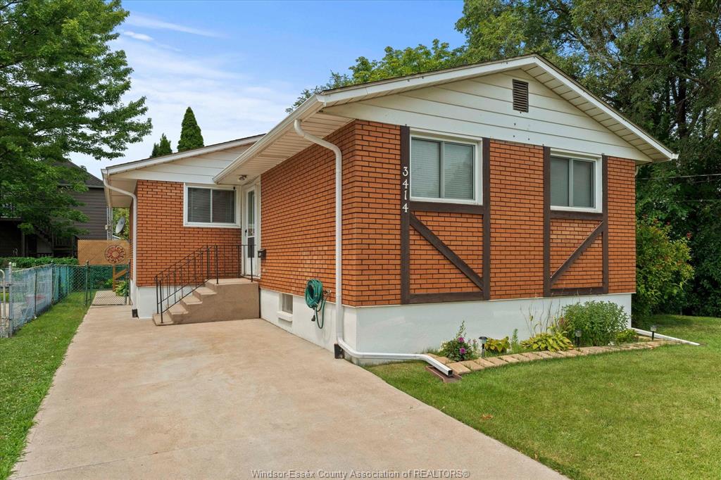 3414-harris-street-windsor-ontario-26018225