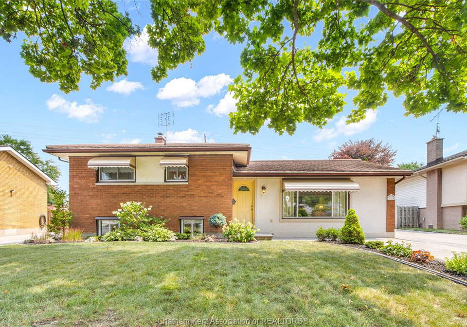 214-baldoon-road-chatham-ontario-26018229