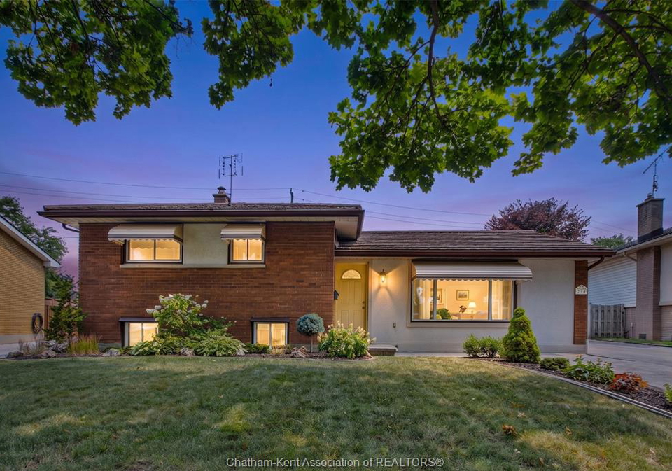 214-baldoon-road-chatham-ontario-26018229