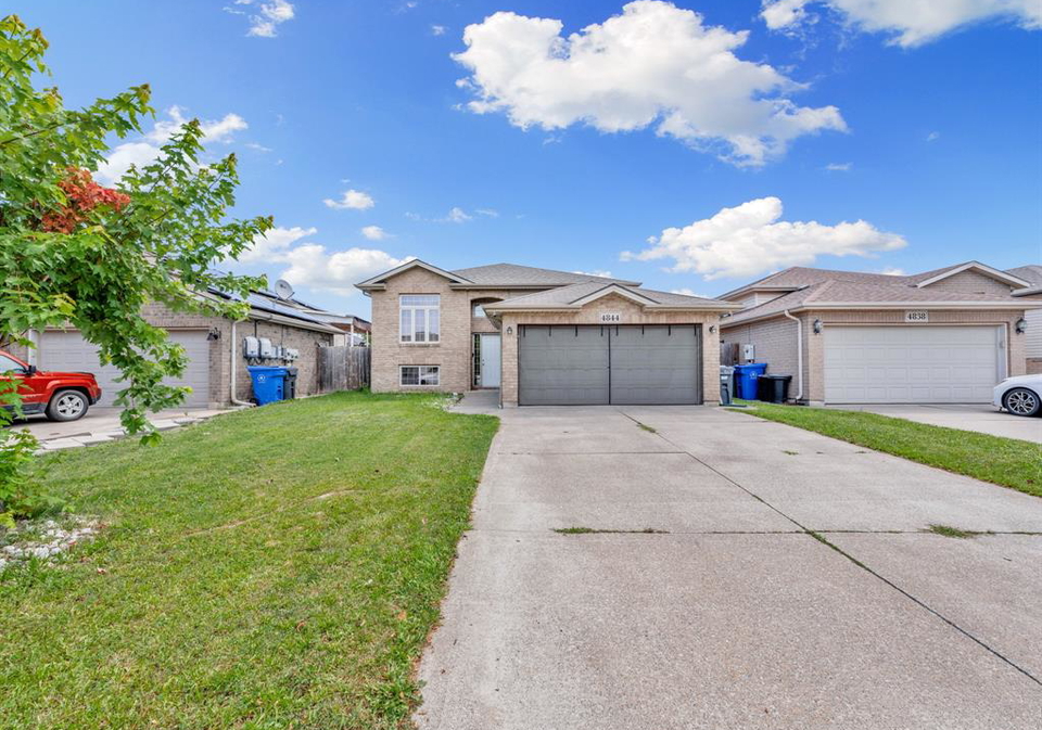 4844-whitefish-crescent-windsor-ontario-26018249