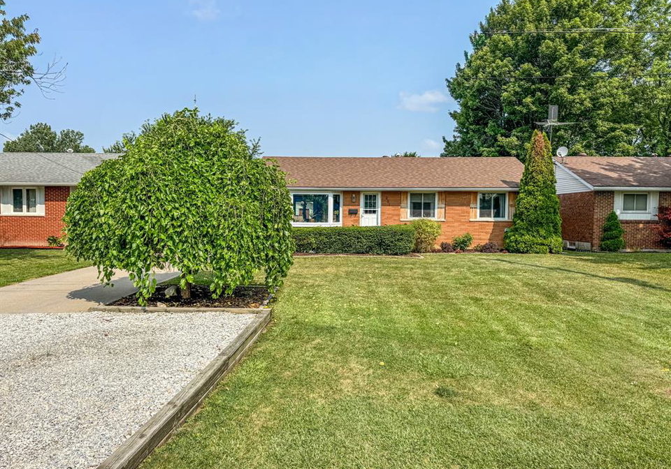281-fairview-east-essex-ontario-26018253