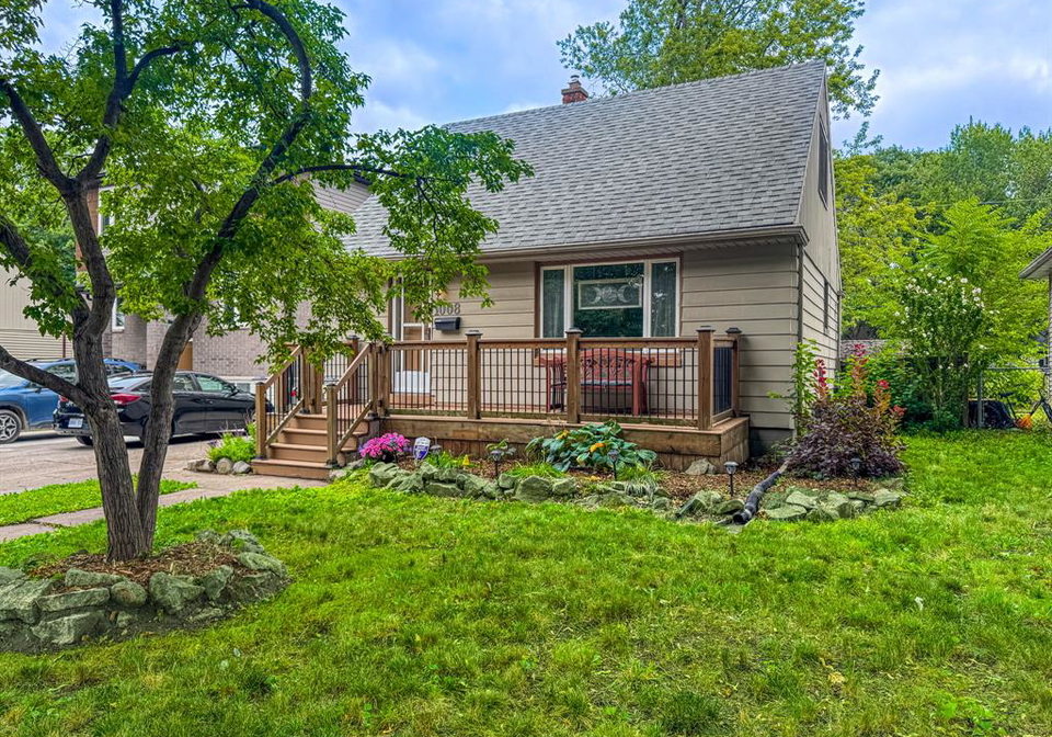 1008-askin-avenue-windsor-ontario-26018263