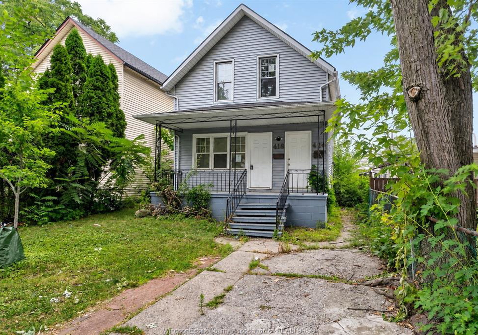 418-caron-avenue-windsor-ontario-26018267