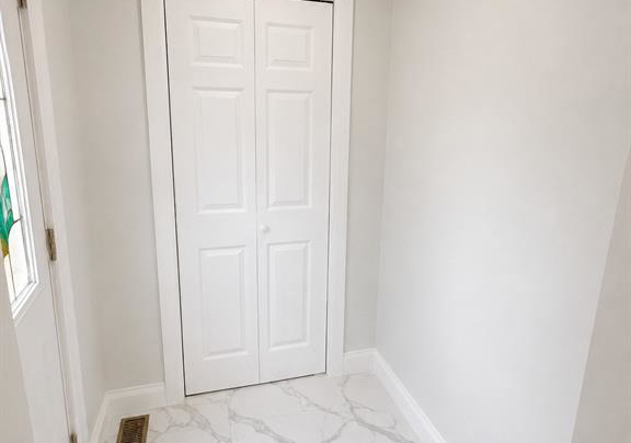 1597-bruce-windsor-ontario-26018273