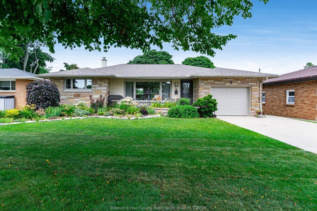 9-margaret-leamington-ontario-26018290