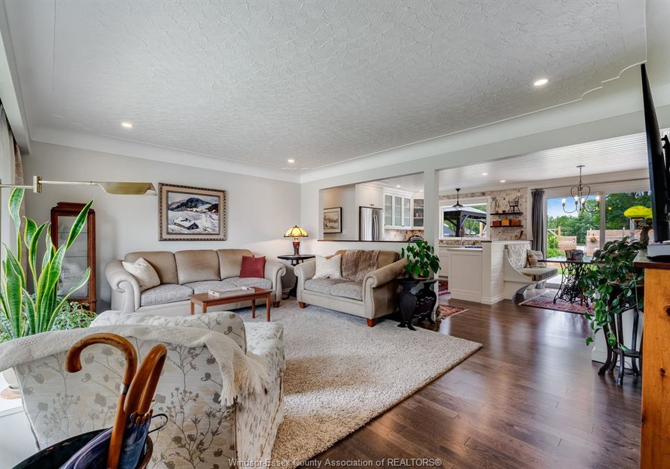 9-margaret-leamington-ontario-26018290