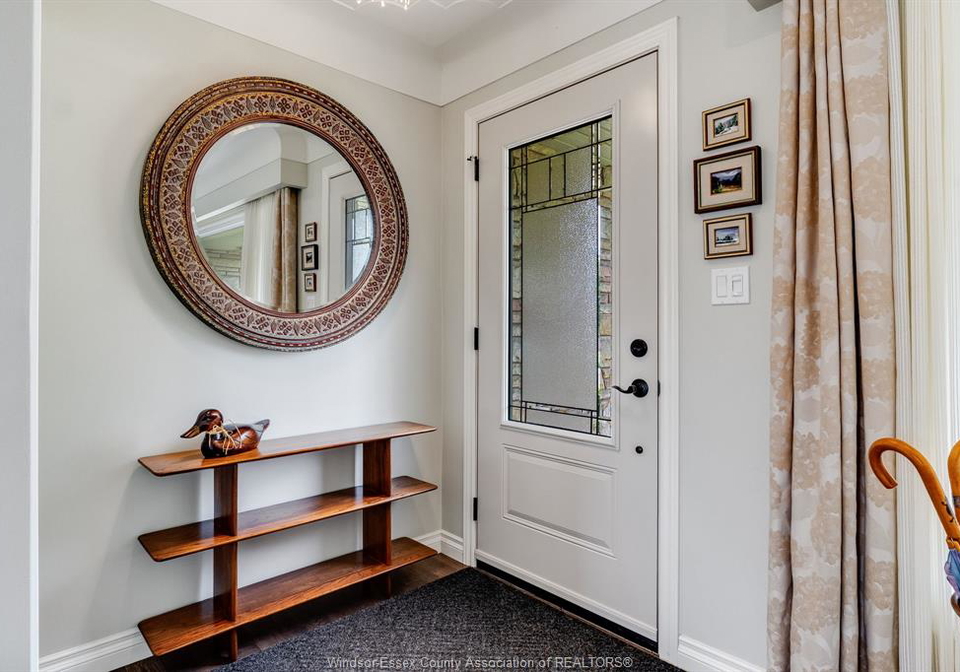 9-margaret-leamington-ontario-26018290