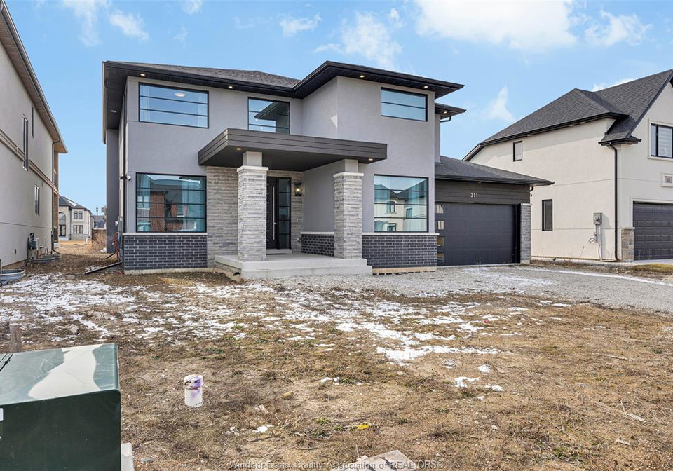 311-benson-court-amherstburg-ontario-26018291