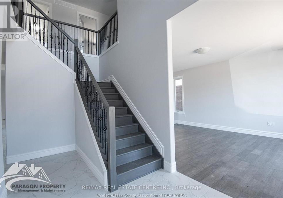 150-tuscany-trail-chatham-ontario-26018294