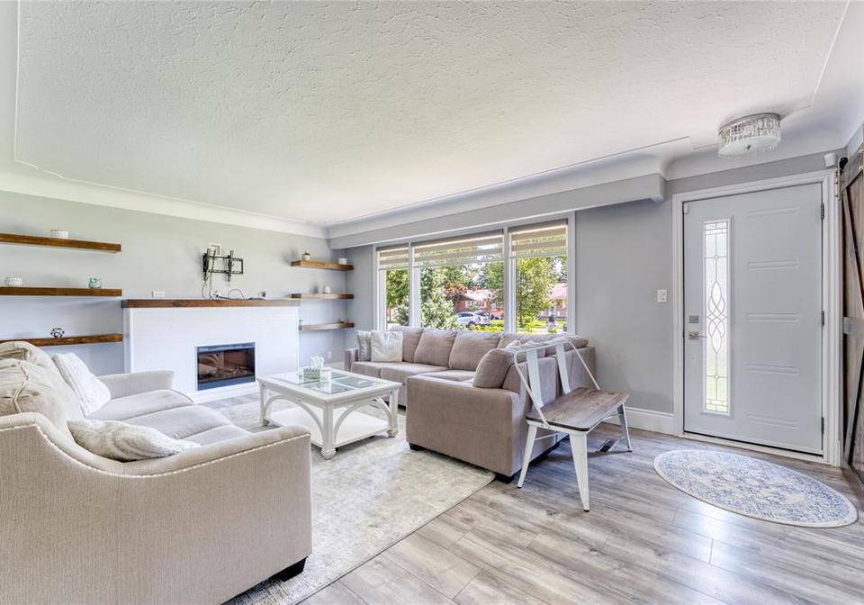11-margaret-leamington-ontario-26018301