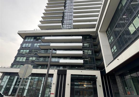 1435-celebration-drive-pickering-ontario-26018303